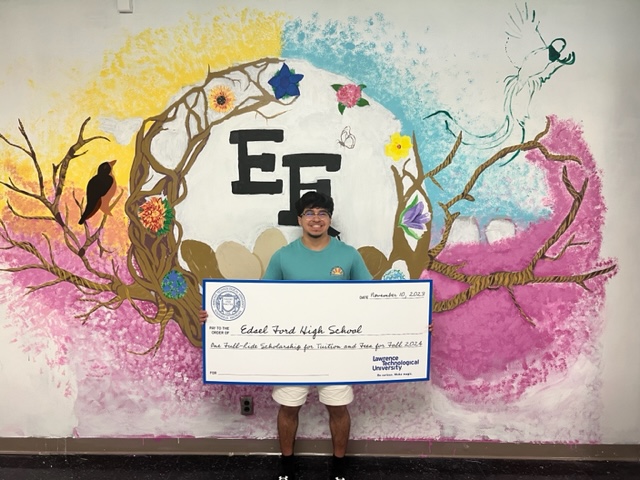 Lawrence Tech Awards Full Ride Scholarship to Edsel Student